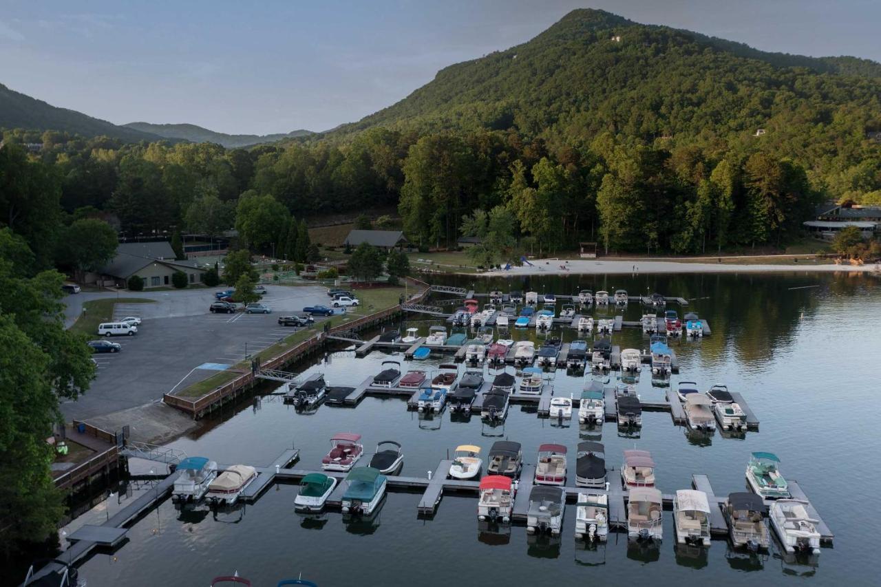 Lake Lure Condo With Resort Pool And Beach Access! エクステリア 写真