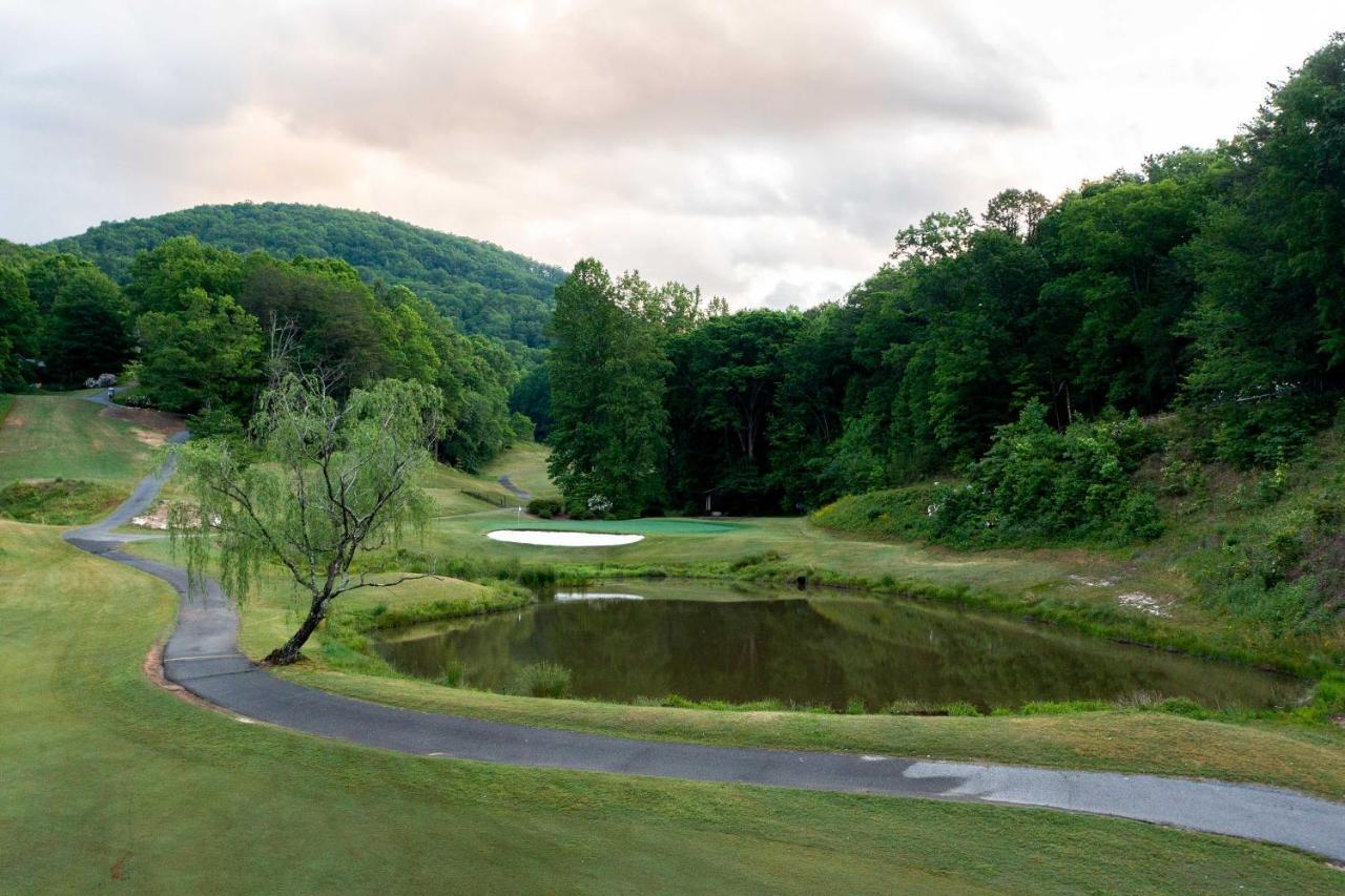 Lake Lure Condo With Resort Pool And Beach Access! エクステリア 写真