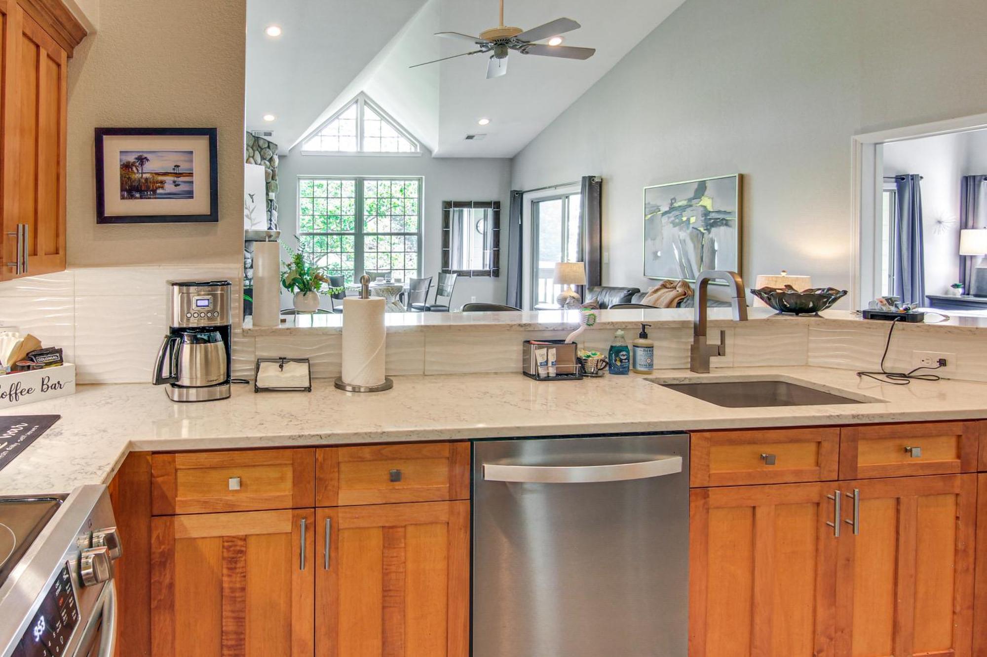 Lake Lure Condo With Resort Pool And Beach Access! エクステリア 写真