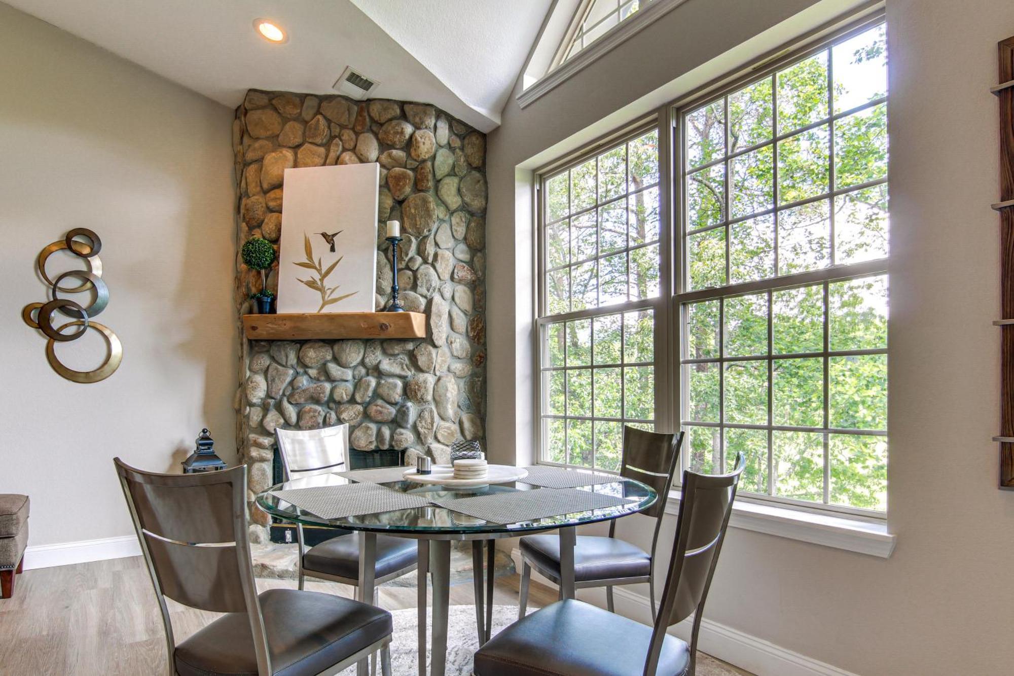 Lake Lure Condo With Resort Pool And Beach Access! エクステリア 写真