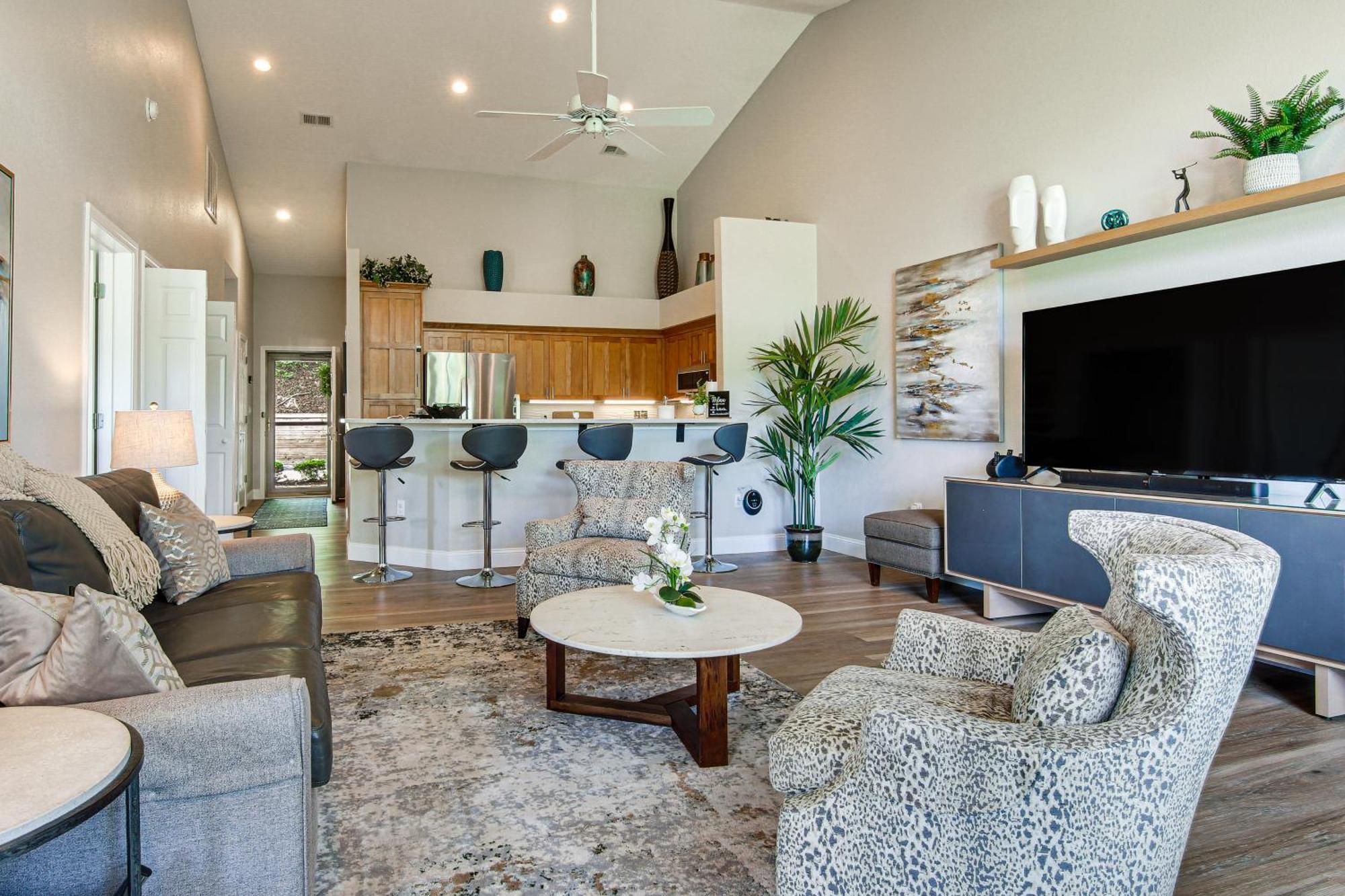 Lake Lure Condo With Resort Pool And Beach Access! エクステリア 写真